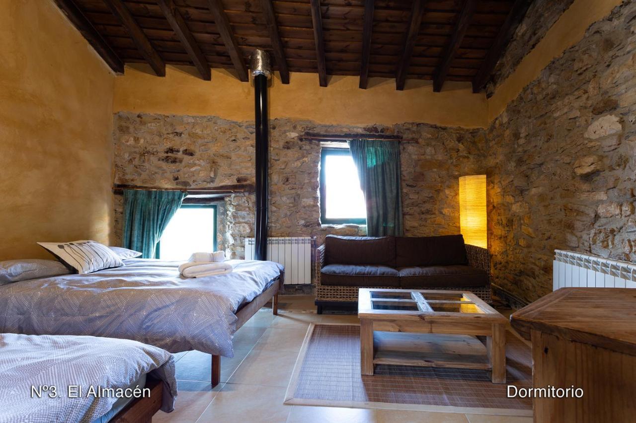 El Valle Perdido Casas Rurales Revelillas Esterno foto